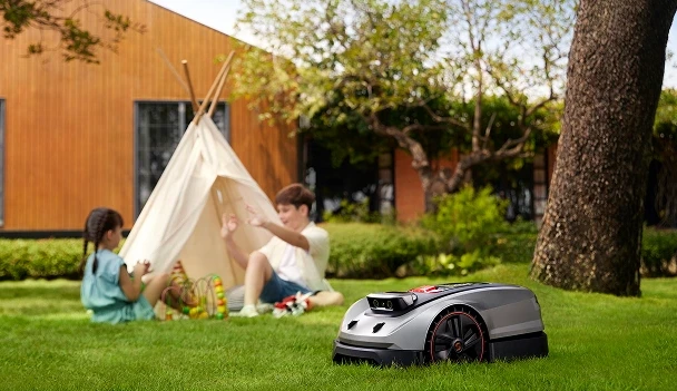 Do Automatic Lawn Mowers Work on Long Grass